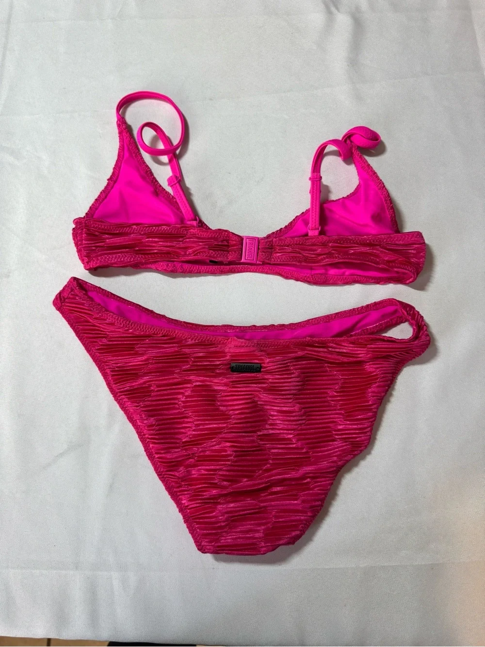triangl swimwear Hot Pink Textured Bikini Set Top XS Bottom Small